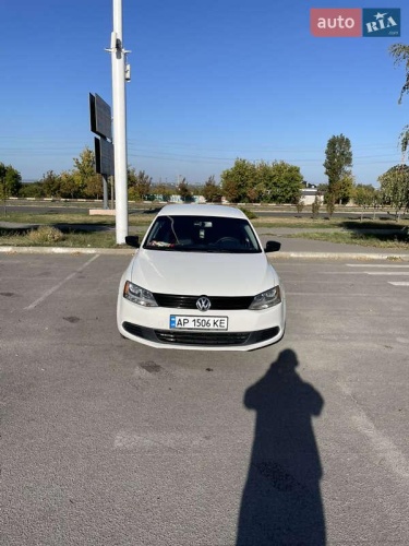 Volkswagen Jetta 2013