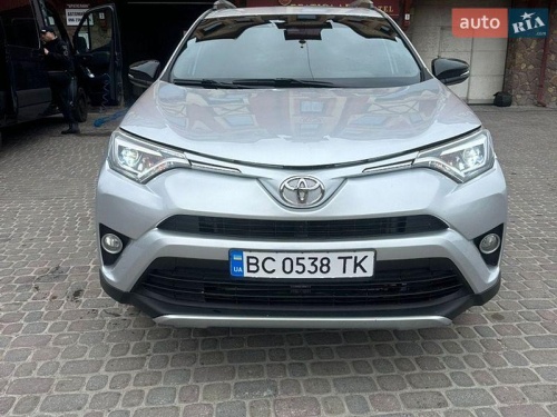 Toyota RAV4 2017