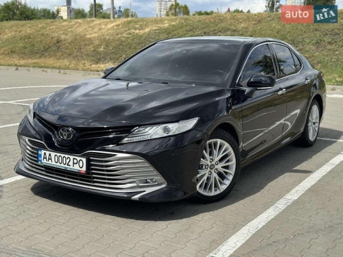 Toyota Camry 2018