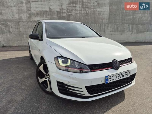 Volkswagen Golf GTI 2015