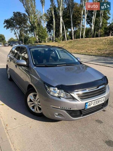 Peugeot 308 2015