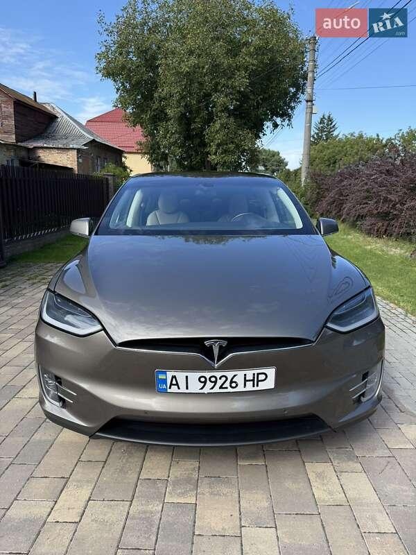 Tesla Model X 2016