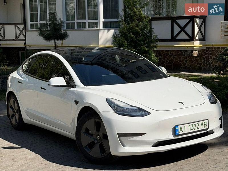 Tesla Model 3 2019