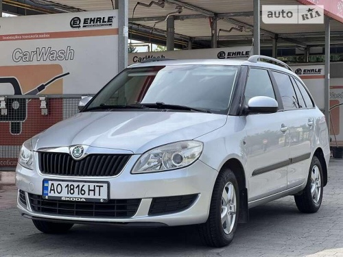 Skoda Fabia 2011