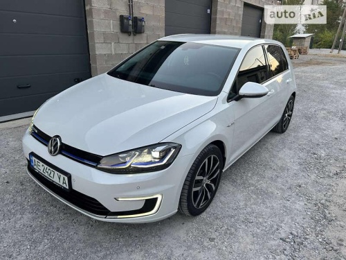 Volkswagen e-Golf 2018