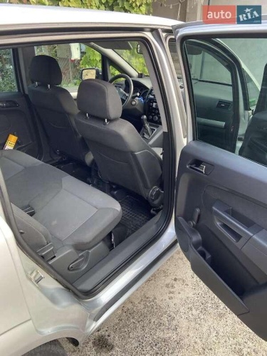 Opel Zafira 2010
