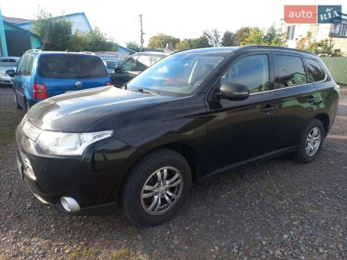 Mitsubishi Outlander 2012
