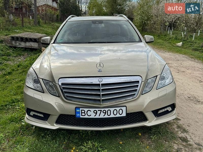 Mercedes-Benz E-Class 2010