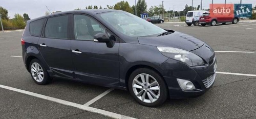Renault Scenic 2011