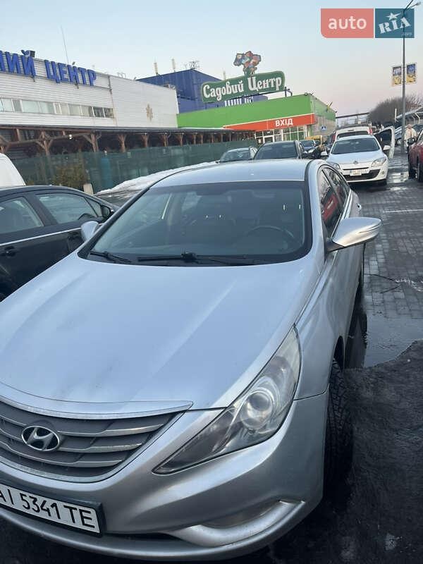 Hyundai Sonata 2012