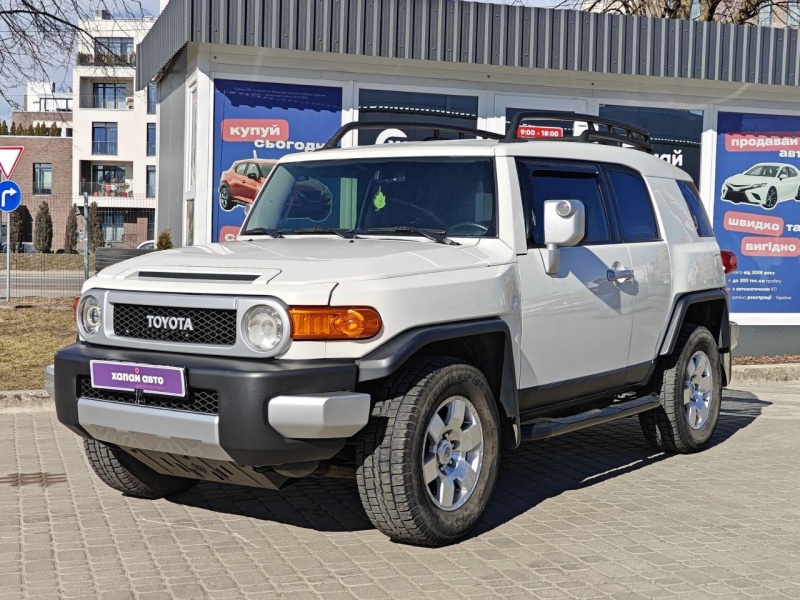 Toyota FJ Cruiser 2010
