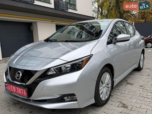 Nissan Leaf 2021