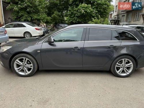 Opel Insignia 2013