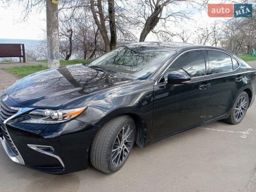 Lexus ES 2016