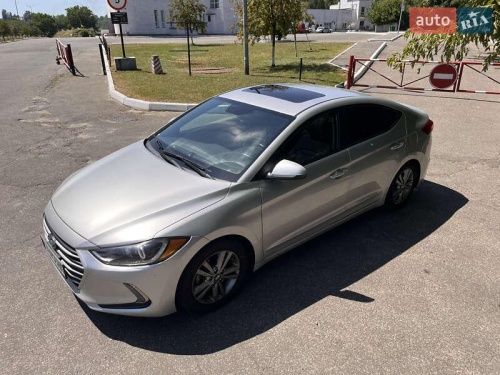 Hyundai Elantra 2017