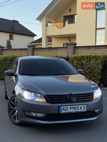 Volkswagen Passat 2012