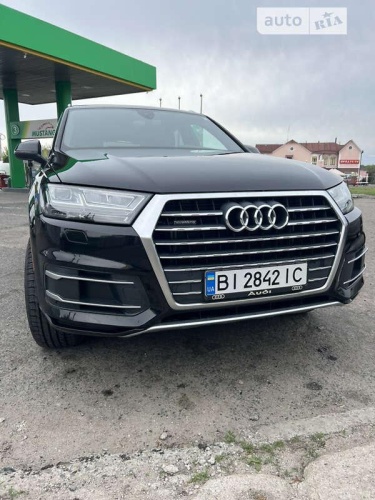 Audi Q7 2017