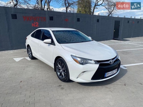 Toyota Camry 2016