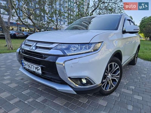 Mitsubishi Outlander 2017