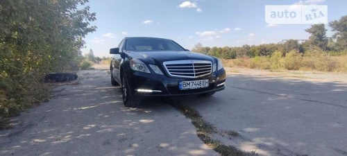 Mercedes-Benz E-Class 2011