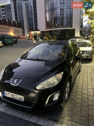 Peugeot 308 2011
