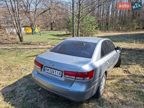 Hyundai Sonata 2008