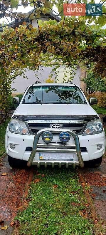 Toyota Fortuner 2008
