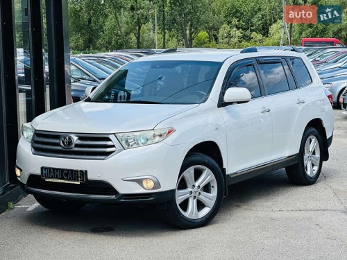 Toyota Highlander 2011
