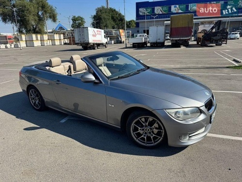 BMW 3 Series 2012