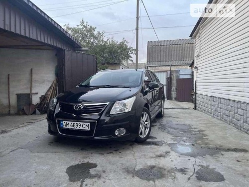 Toyota Avensis 2010