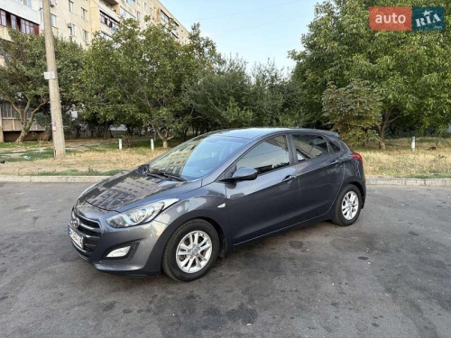 Hyundai i30 2016