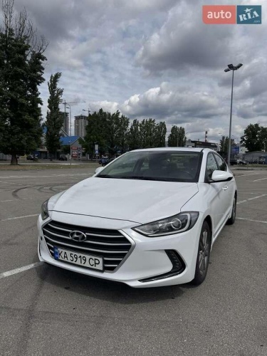 Hyundai Elantra 2018