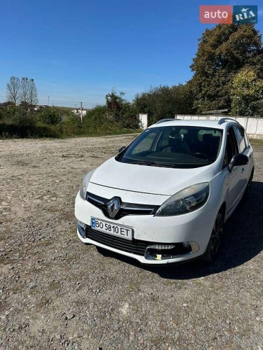 Renault Grand Scenic 2015