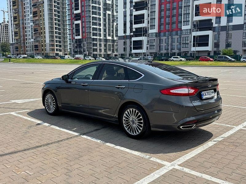 Ford Fusion 2015