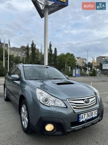 Subaru Outback 2010