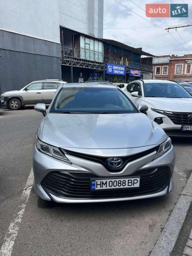Toyota Camry 2018