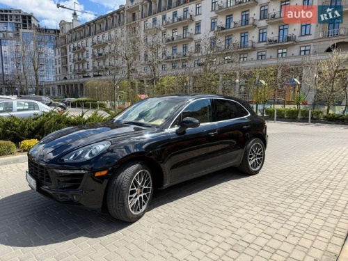 Porsche Macan 2015