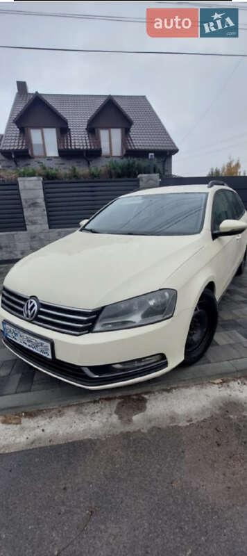 Volkswagen Passat 2012