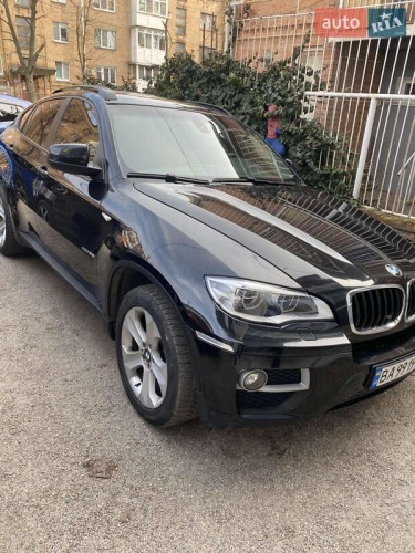 BMW X6 2013