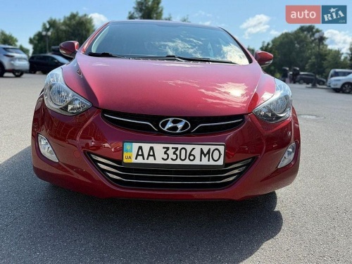 Hyundai Elantra 2013