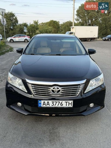 Toyota Camry 2012