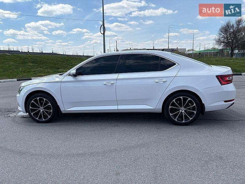 Skoda Superb 2019