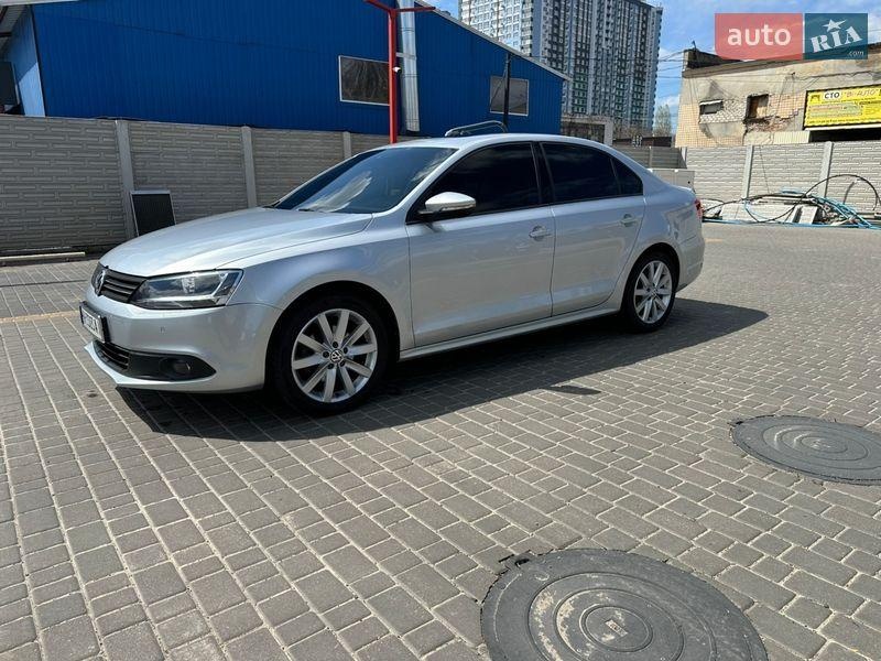 Volkswagen Jetta 2013