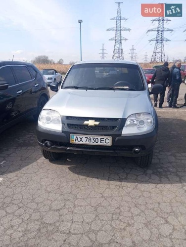 Chevrolet Niva 2013