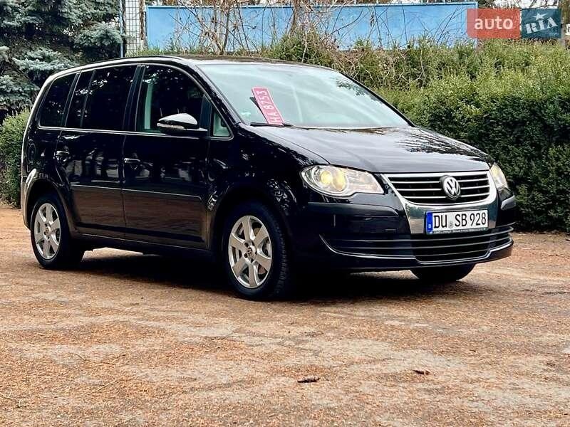 Volkswagen Touran 2009