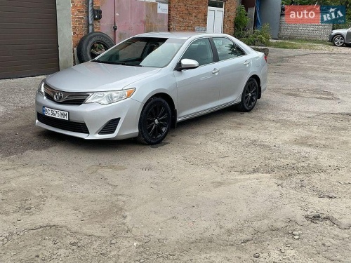 Toyota Camry 2013