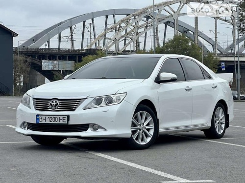 Toyota Camry 2013