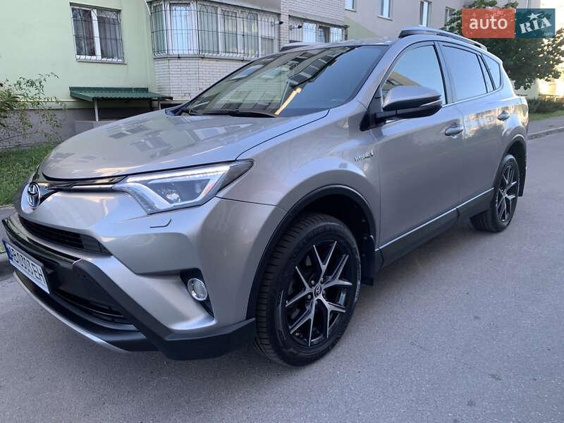 Toyota RAV4 2017