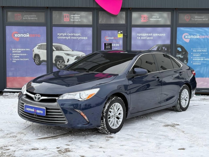 Toyota Camry 2016