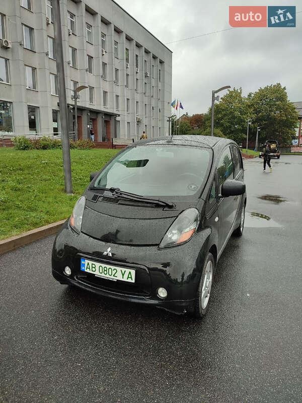 Mitsubishi i-MiEV 2012